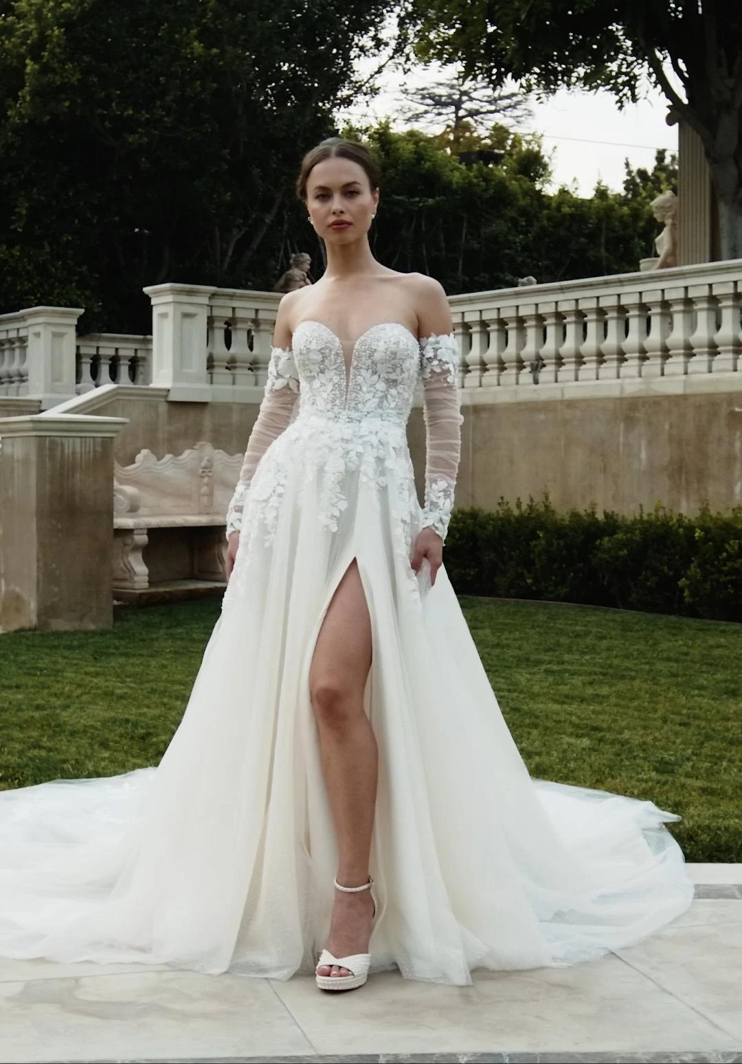 Bridal Collection 2653 #1 autoplay loop mute thumbnail