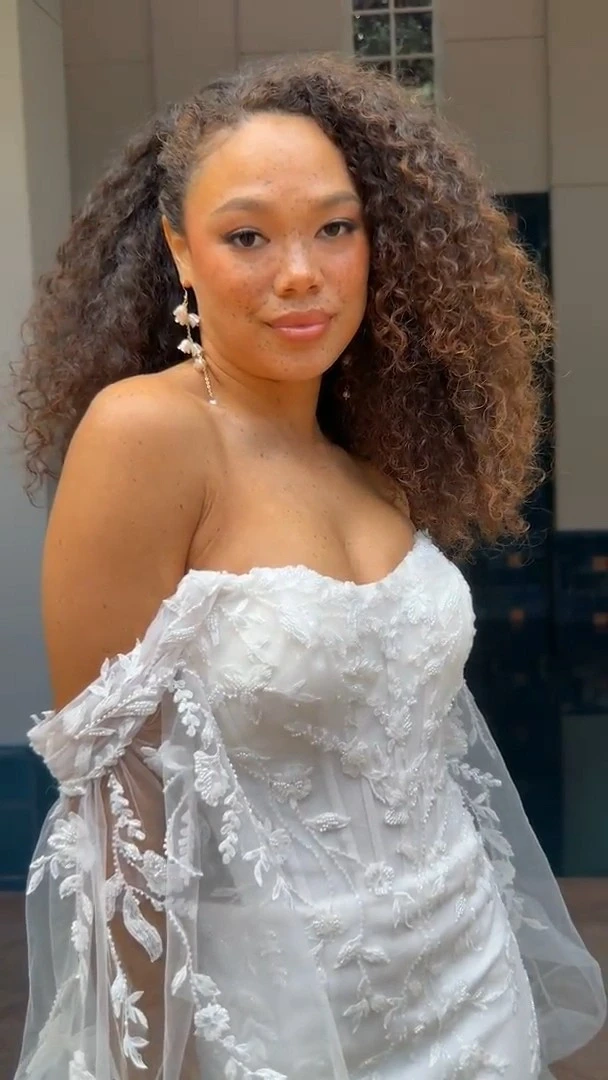 Stella York 8160 #1 autoplay loop mute thumbnail